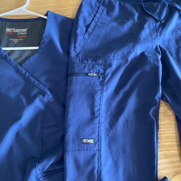 Scrubs - Picture 3 of 7